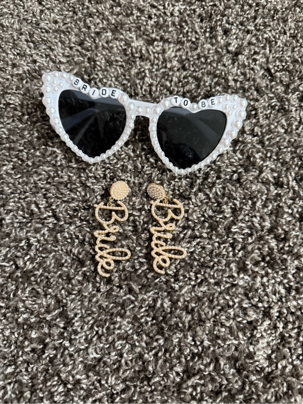Pearl-Trim 'Bride To Be' Heart Sunglasses and Gold 'Bride' Earrings Set